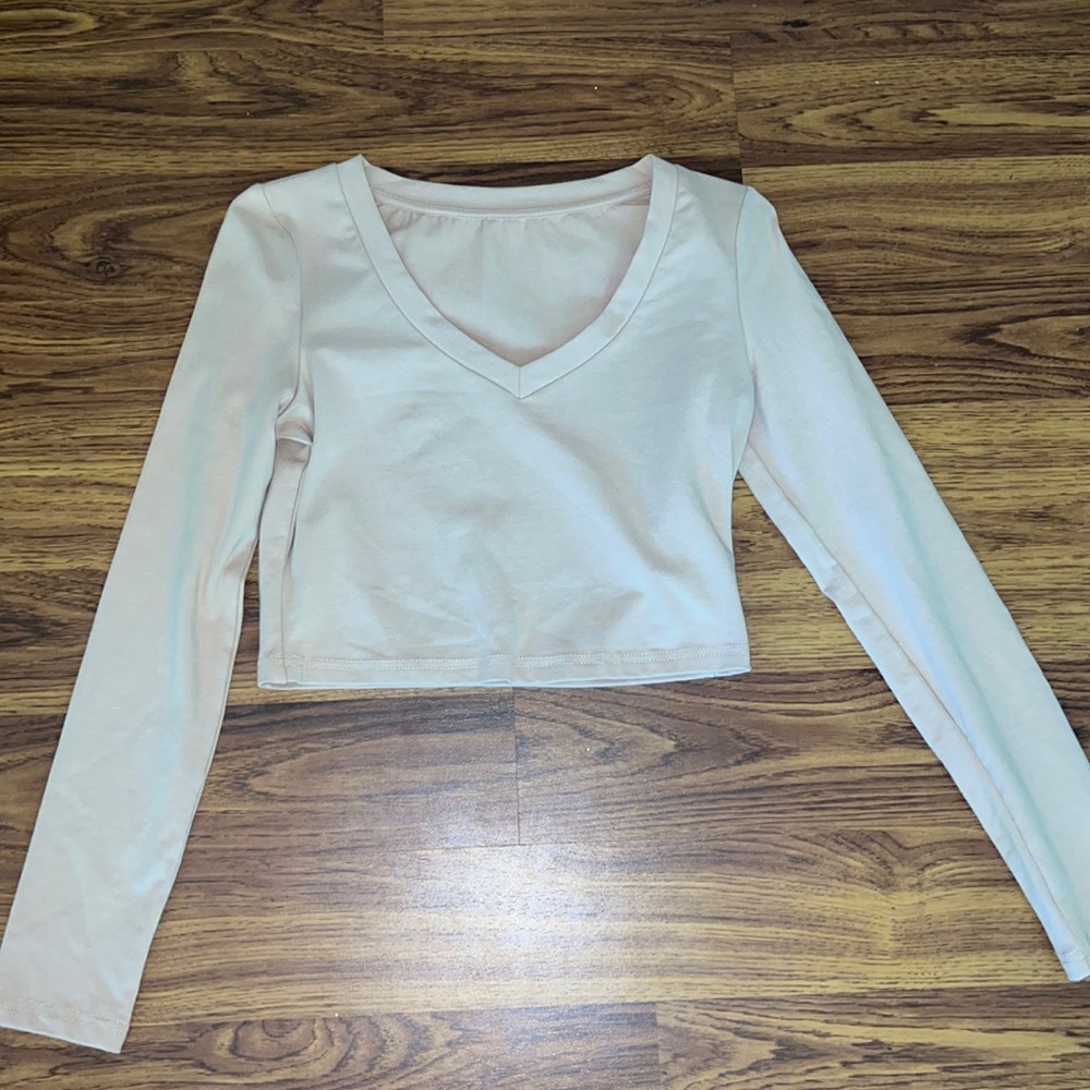 Cropped long sleeve tee